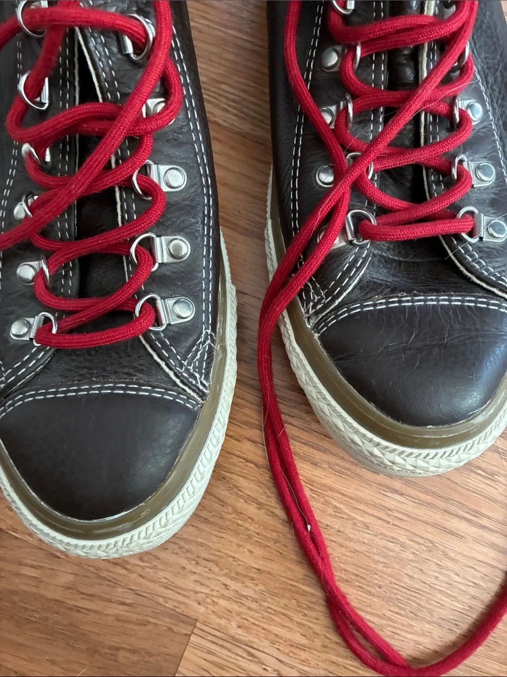 Converse Men's Brown High-Top Sneakers with Red Laces